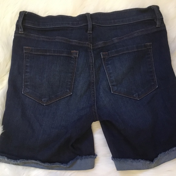 LOFT Frayed Denim Bermuda Roll Shorts Size 4 / 27 - Picture 8 of 8